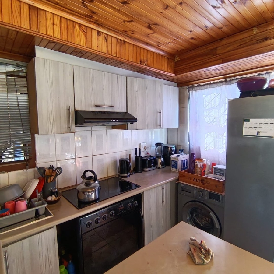 2 Bedroom Property for Sale in Delft Western Cape